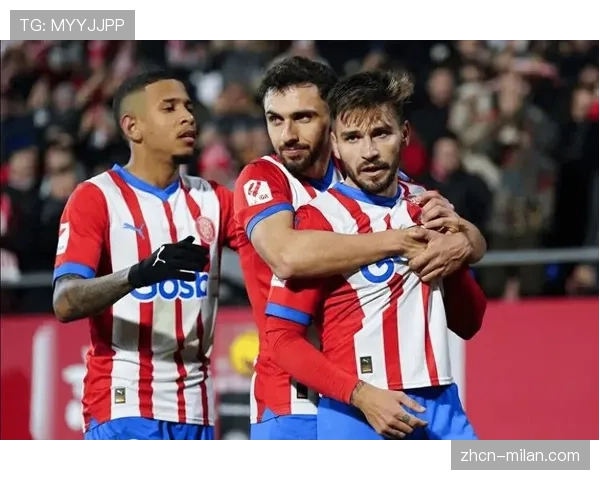 比利亚雷亚尔0-2阿尔梅里亚，保级关键战客队全取三分